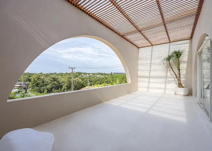 Loca Bingin - 2br 2,5bath Private Pool & Rooftop Uluwatu (Bali)