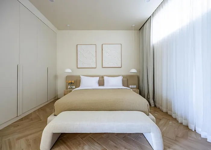 Loca Bingin - 2br 2,5bath Private Pool & Rooftop