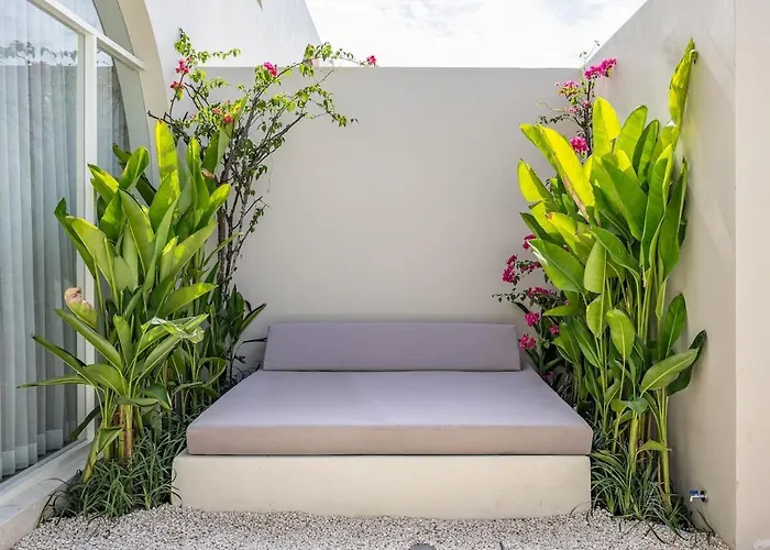 Villa Loca Bingin - 2br 2,5bath Private Pool & Rooftop *