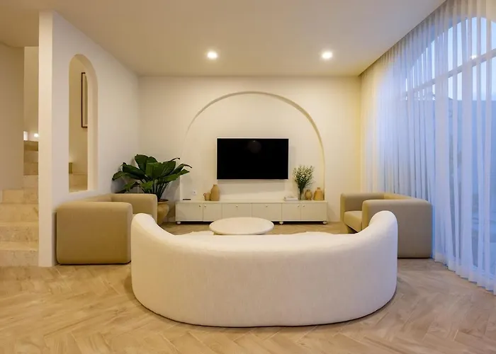 Villa Loca Bingin - 2br 2,5bath Private Pool & Rooftop