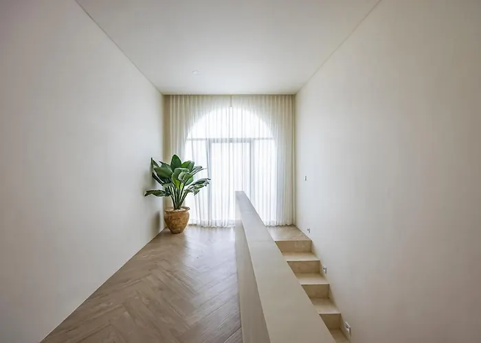 Loca Bingin - 2br 2,5bath Private Pool & Rooftop Uluwatu (Bali)