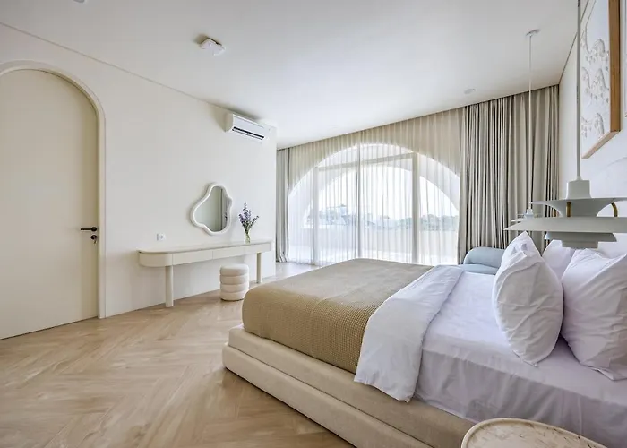 Loca Bingin - 2br 2,5bath Private Pool & Rooftop Uluwatu (Bali)