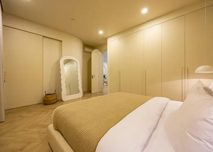 Loca Bingin - 2br 2,5bath Private Pool & Rooftop * Uluwatu (Bali)