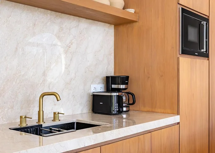 Loca Bingin - 2br 2,5bath Private Pool & Rooftop Villa
