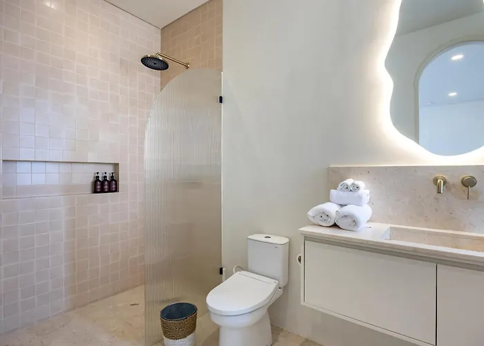 Loca Bingin - 2br 2,5bath Private Pool & Rooftop Villa Uluwatu (Bali)