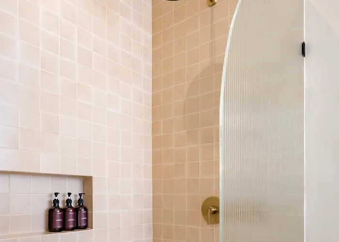 Loca Bingin - 2br 2,5bath Private Pool & Rooftop * Uluwatu (Bali)