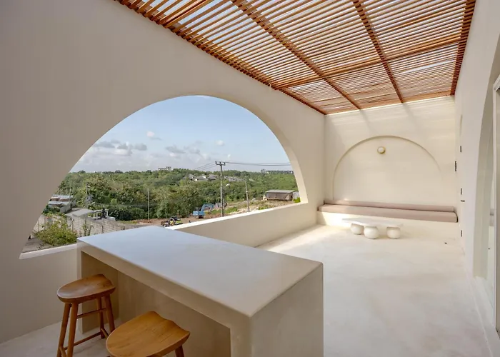 Loca Bingin - 2br 2,5bath Private Pool & Rooftop Villa *